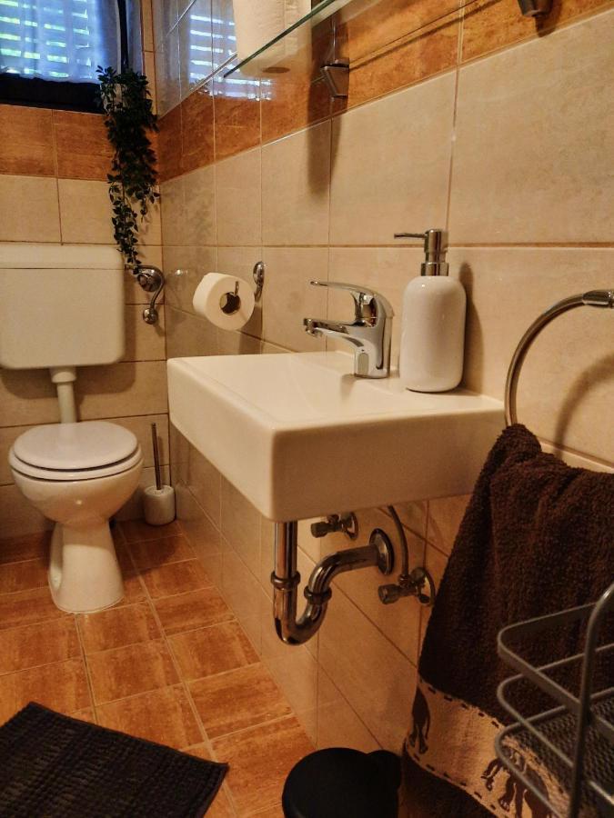 Feral Apartamento Sveti Juraj Exterior foto